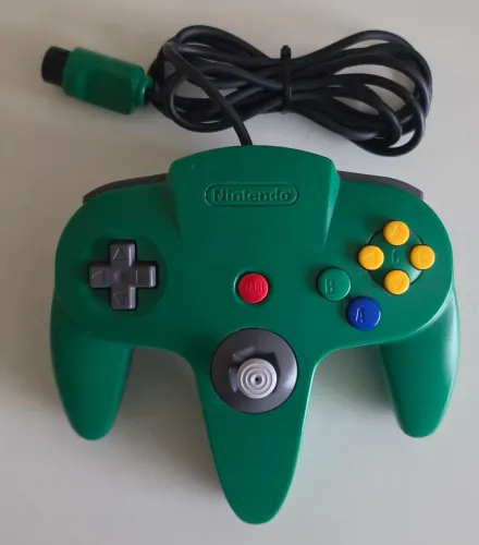 Controle Nintendo 64 verde original.