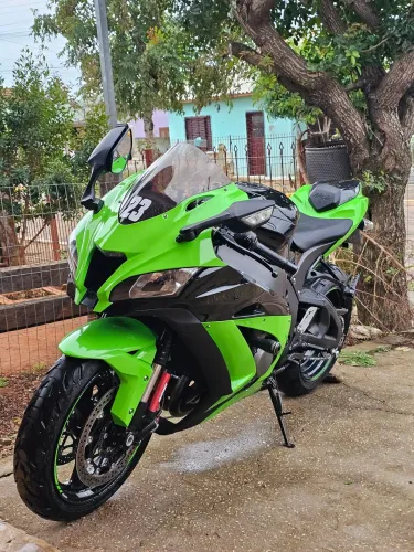 Kawasaki ninja zx10r 