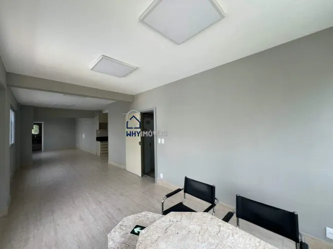 Sala comercial com 01 vaga para locação no Santa Lucia