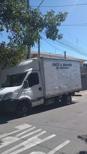 Frete e mudança 