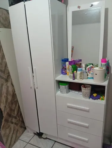 Guarda roupa novo