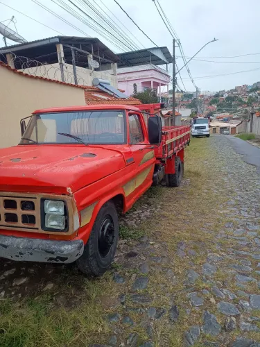 F4000