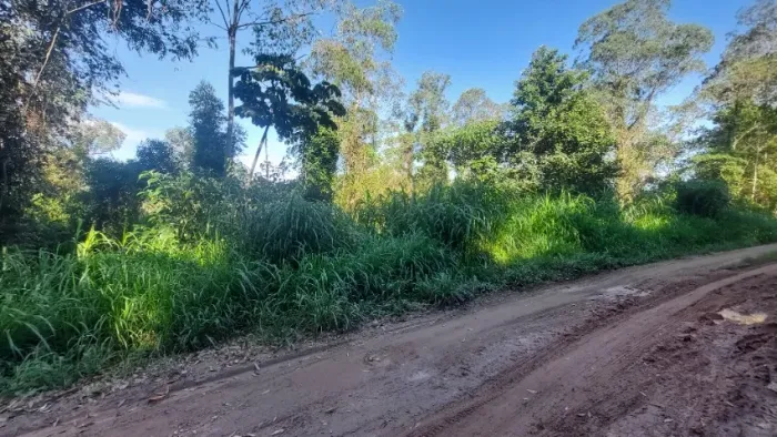 Vendo terreno de 2 mil metros em Mairiporã, SP, Jardim Cinco lagos
