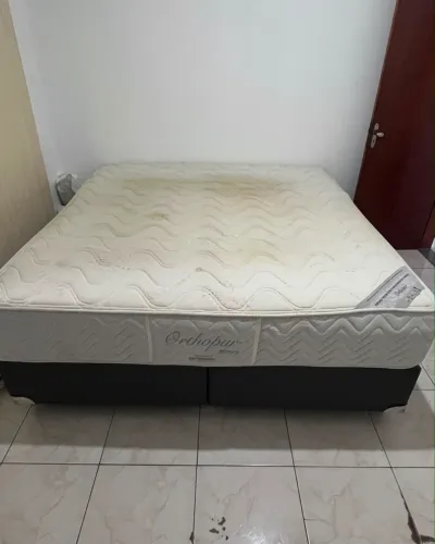 Cama box king size com colchão Ortobon Ortopur - 2,00x1,90