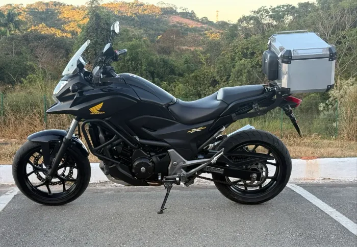 HONDA NC750X Muito Nova Oportunidade 