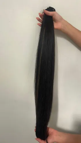 Vendo 2 telas de cabelo 65 cm 185gr cabe nunca usado