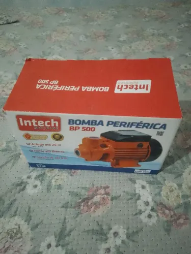 Bomba de água nova