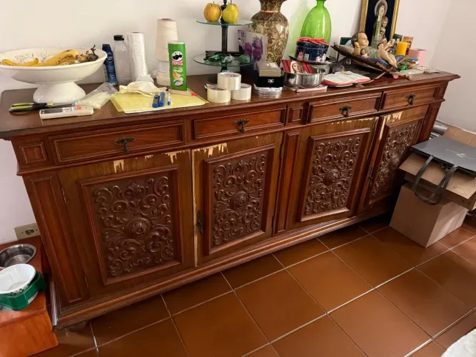 Vendo aparador de ipê Usado