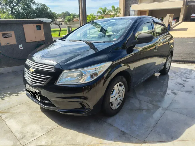 Chevrolet Onix JOY Hatch 1.0 8V Flex Mec. 4P 2017