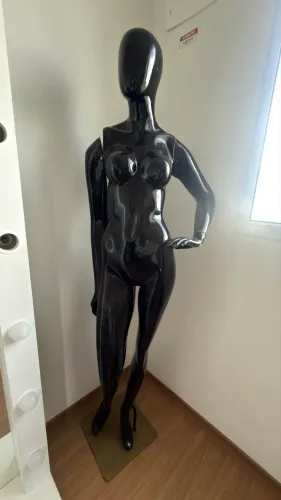 Manequim feminino