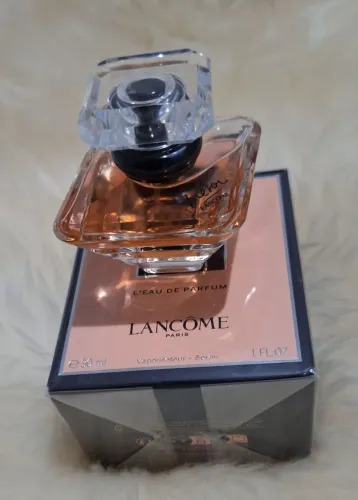 Perfumes 