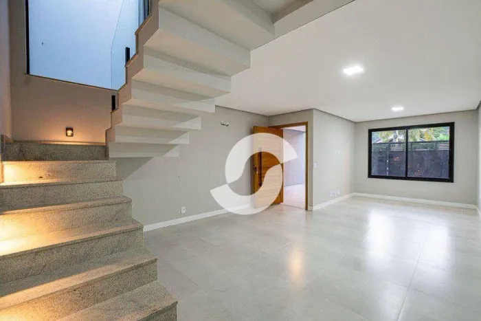 Casa com 4 dormitórios à venda, 240 m² por R$ 1.375.000,00 - Cafubá - Niterói/RJ
