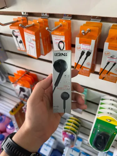 Fone de ouvido estéreo