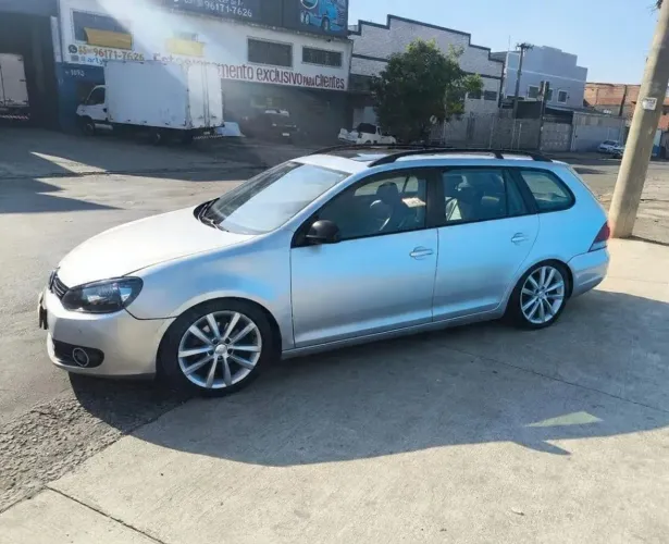 Volkswagen Jetta Variant 2.5 20V 170cv Tiptronic 2011