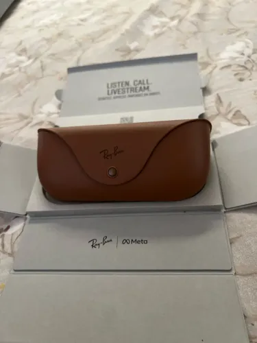Óculos rayban meta