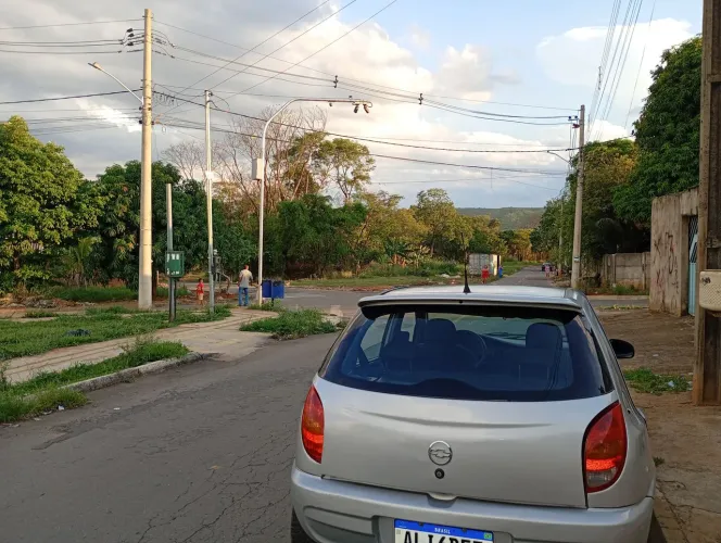 Chevrolet Celta 1.0/ Super 1.0 MPFI VHC 8V 5P 2004