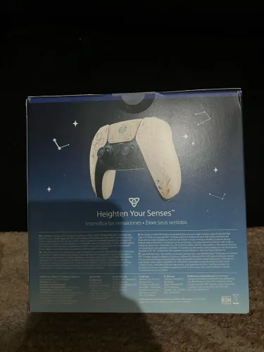Controle Edição limitada do Genshin Impact lacrado