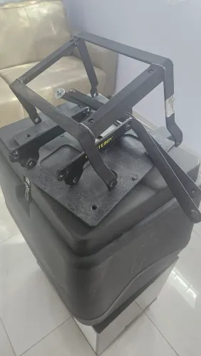 Baú 80 Litros FZ + Suporte 