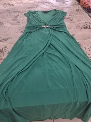 Vestidos G vários modelos