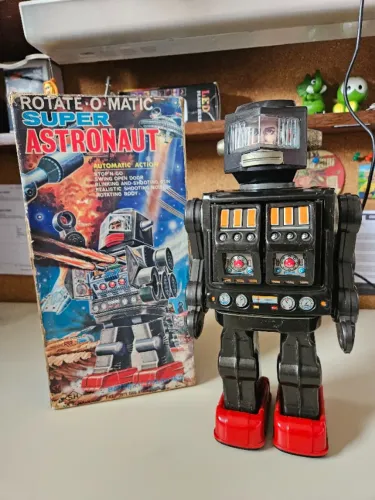 Robot de Lata Anos 60 SUPER ASTRONAUT FUNCIONANDO 