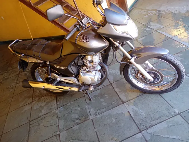 TITAN EX 150 COMPLETA!
