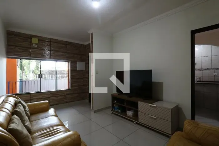 Casa à Venda - Vila Assunção, 2 Quartos, 104 m2