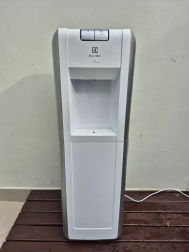 BEBEDOURO DE ÁGUA DE COLUNA TURBO ACQUA (TC20B) 220V