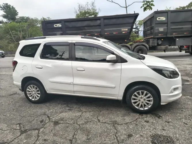 Chevrolet Spin LT 1.8 8V Econo.flex 5P Aut. 2016