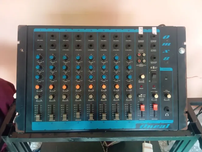 Mesa equalizadora top