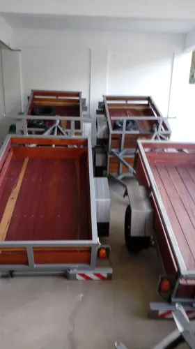 Carretinha fazendinha 0km 