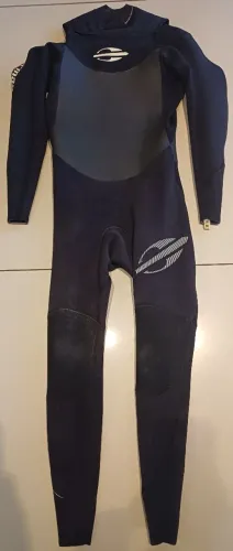 Roupa de surf 