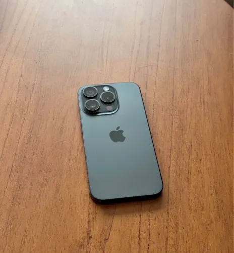 Iphone 15 pro - 128gb - Preto