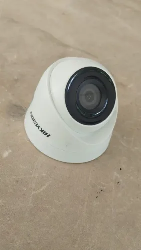 CÂMERA IP HIKVISION