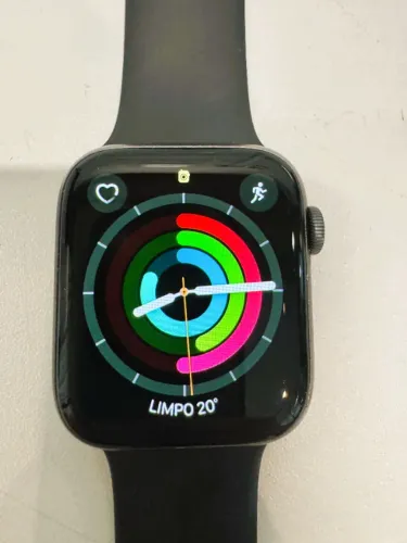 Apple Watch Serie 5 - 44mm - Space Gray Aluminum Case Black Sport Band