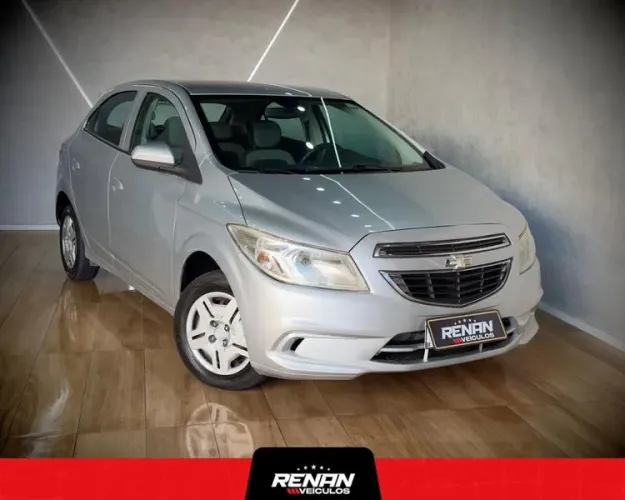 Chevrolet Onix Hatch LT 1.0 8V Flex Mec. 4P 2015
