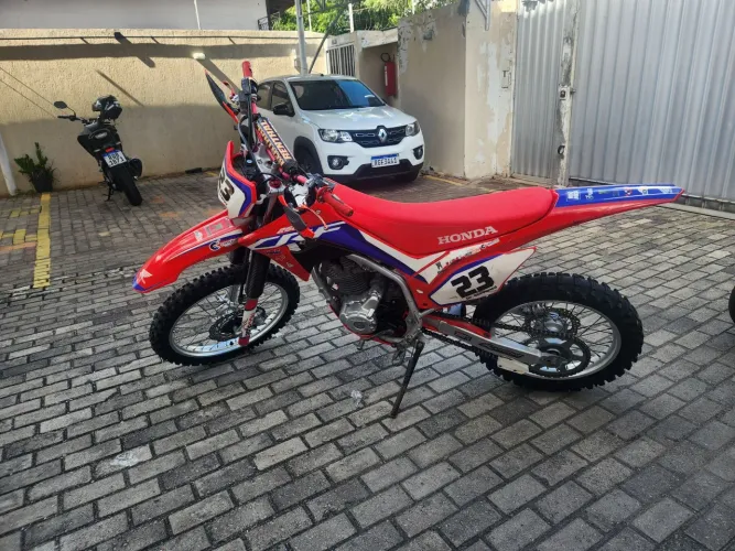 CRF 250F 2022 Toda Equipada