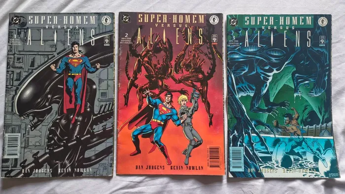 Super Homem versus Aliens - Minissérie Completa em Três Volumes