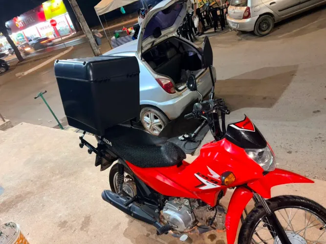 Vendo uma moto Honda pop