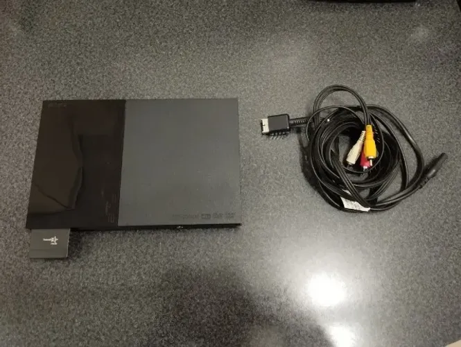 PLAYSTATION2 SLIM ( USADO) 128Gb LOTADO DE JOGOS