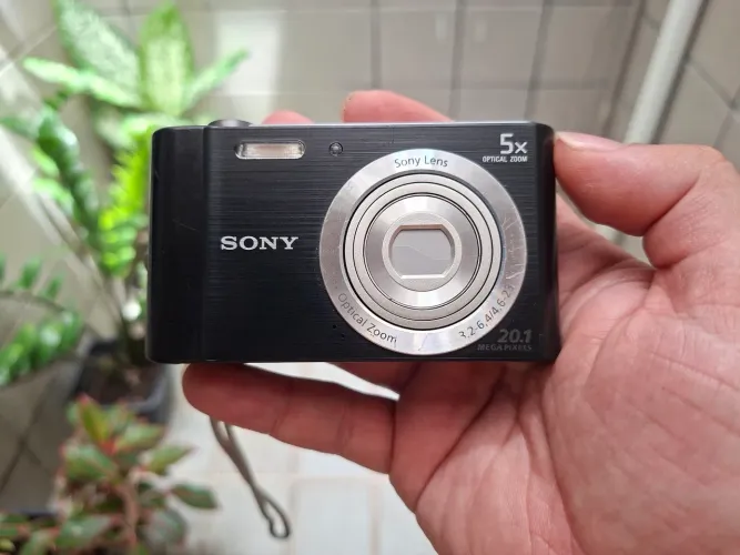 Sony cybershot w800 20.1 mp
