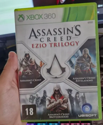 Assasins Creed Ezio Trilogy - Xbox 360 (Faço olx pay)