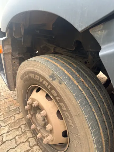 Bob 24.280 12/12 Baú seco