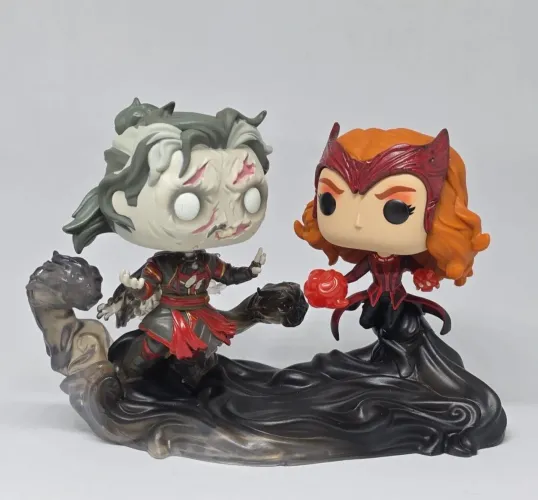Funko Moment Dead Strange & Scarlet Witch