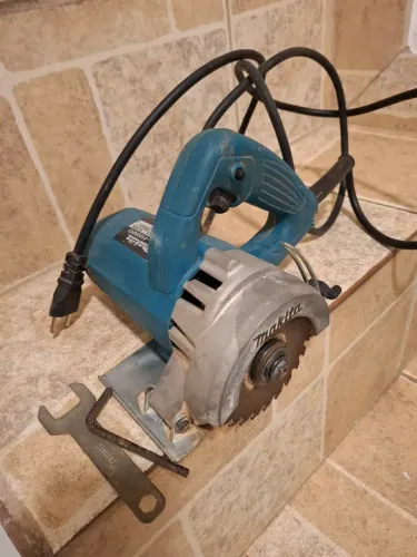 Serra mármore Makita 1300 w