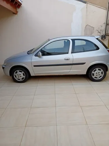 Chevrolet Celta 1.0/super/n.piq.1.0 MPFI VHC 8V 3P 2004