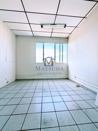 Sala comercial com 20m² no Monte Castelo por R$ 550,00