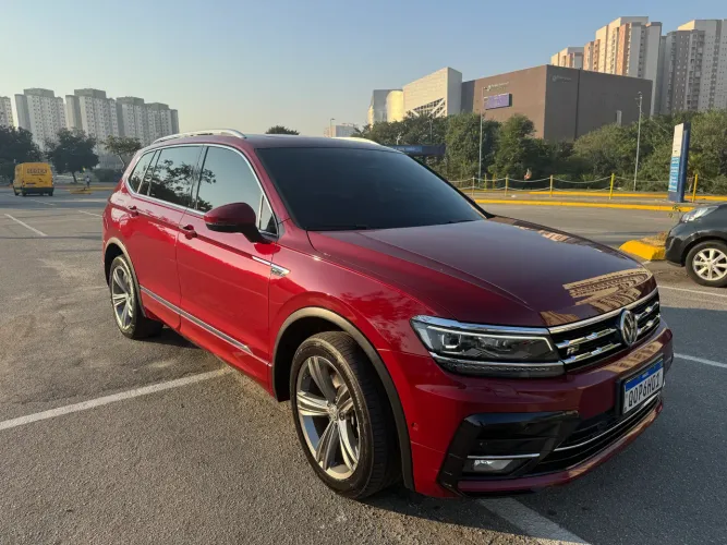 Volkswagen Tiguan Allspac R-line 350 TSI 2.0 4X4 2018