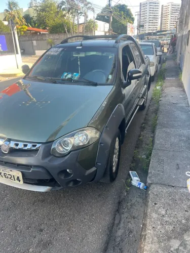 Fiat Strada Adventure1.8/ 1.8 Locker Flex CD 2010