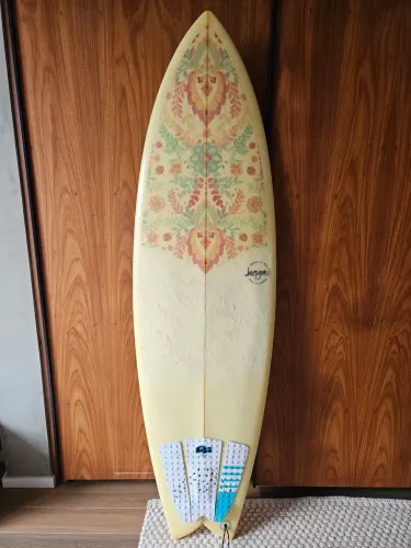 Prancha de Surf Feminina Langai 6.0