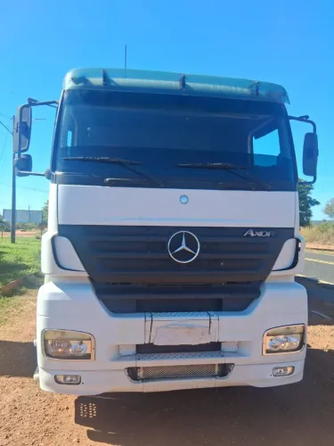 Vendo Caminhão Mercedes-Benz Axor 2540s